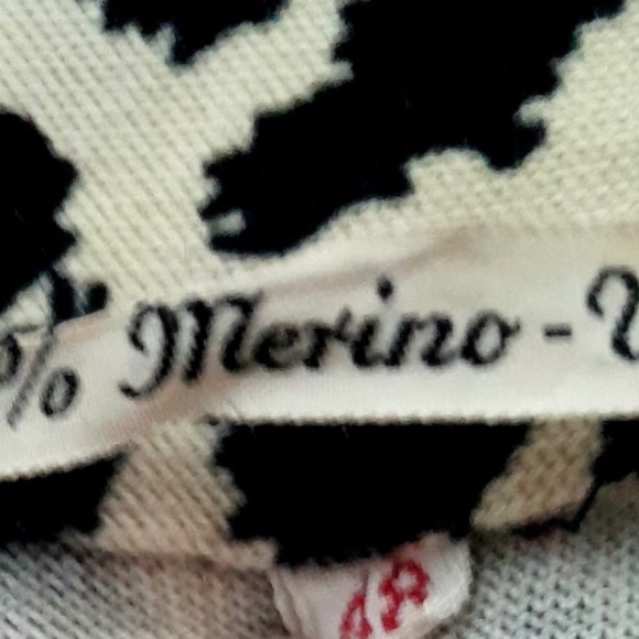 Vintage Merino Wool European Leopard print long sleeve top cardigan sweater - Picture 2 of 3